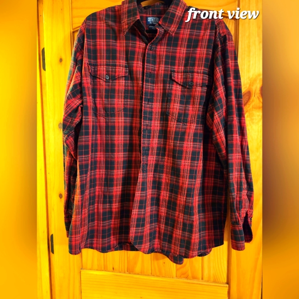 Men's Tommy Hilfiger red/black plaid button-down Woodsman workshirt (XL)